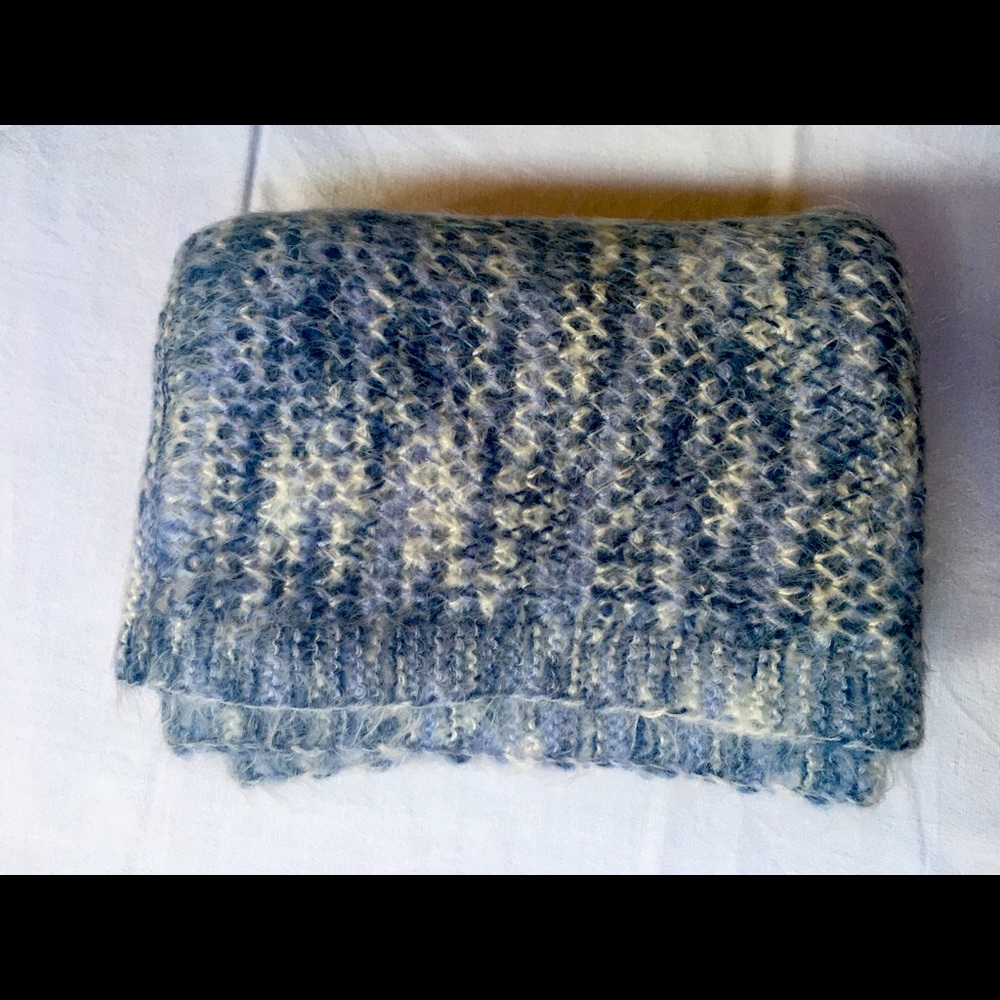 Scarve ๐งฃ ๐๐ - Picture 4 of 4